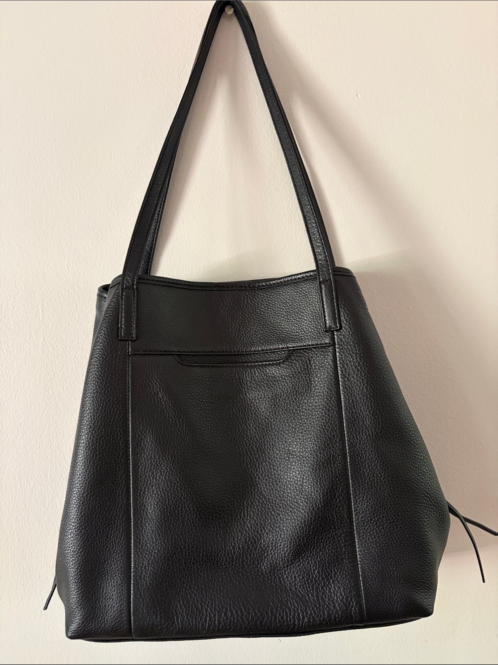 Hobo Kingston Black Leather Medium Size Tote Bag - Picture 9 of 11